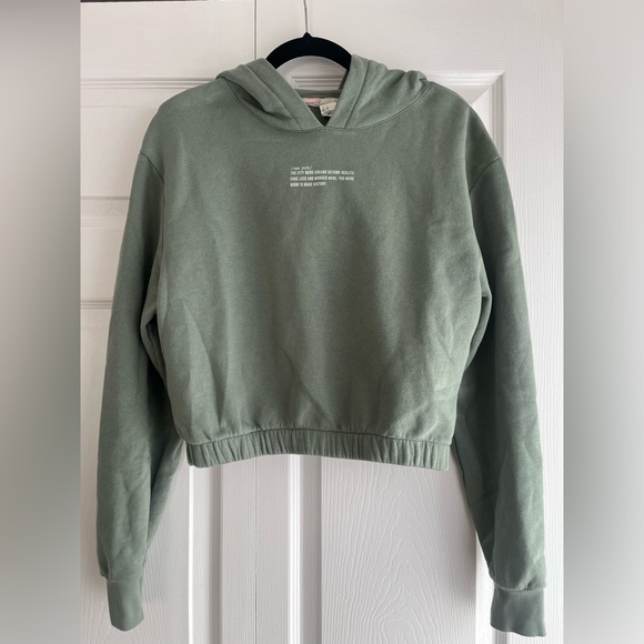 SALE❗️$5-$7-$9❗️H&M Crop Hoodie - Green - Size L - Picture 1 of 3